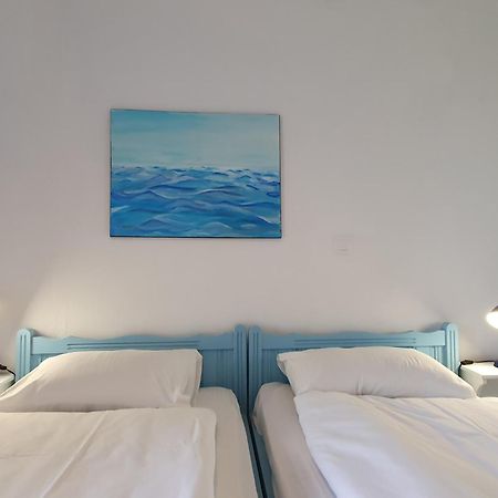 Babis & Popi Rooms And Studios Frangocastelo Luaran gambar