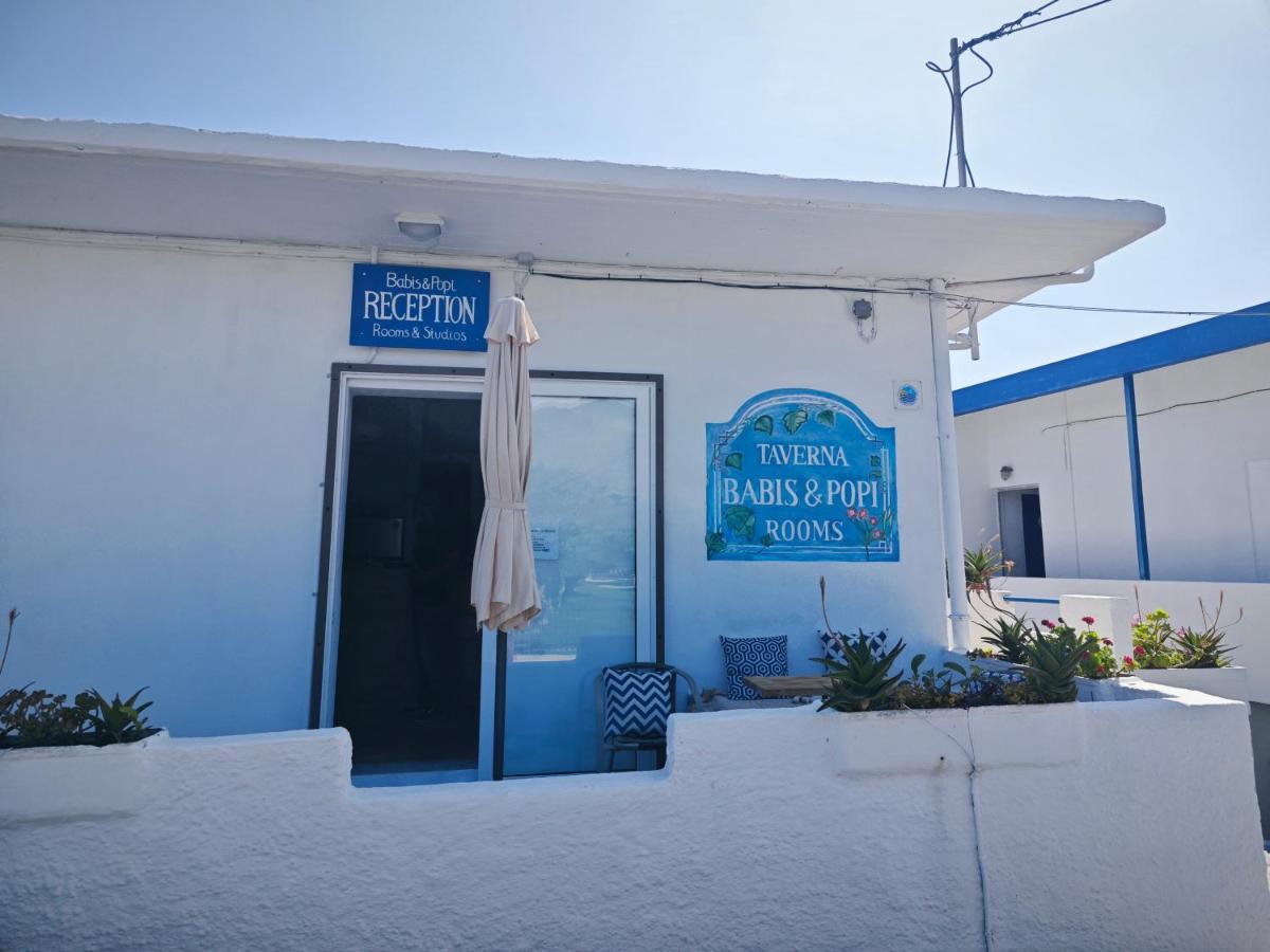 Babis & Popi Rooms And Studios Frangocastelo Luaran gambar